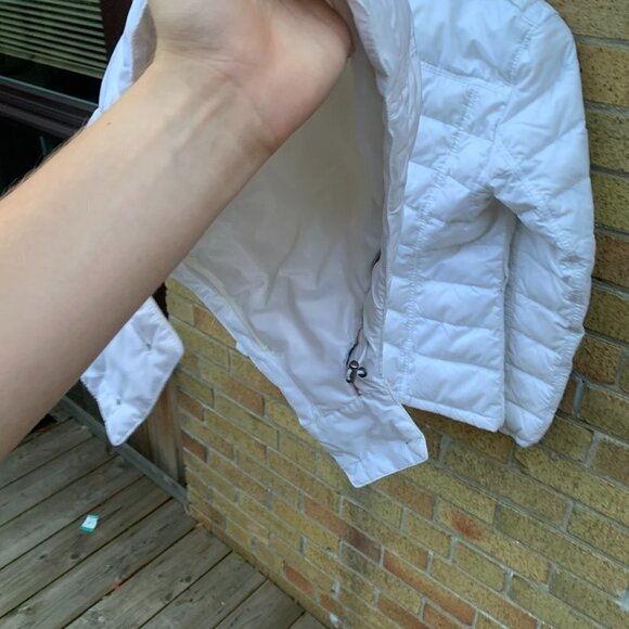Burberry Goose Down Novacheck Puffer Jacket Medium White - Picture 14 of 16